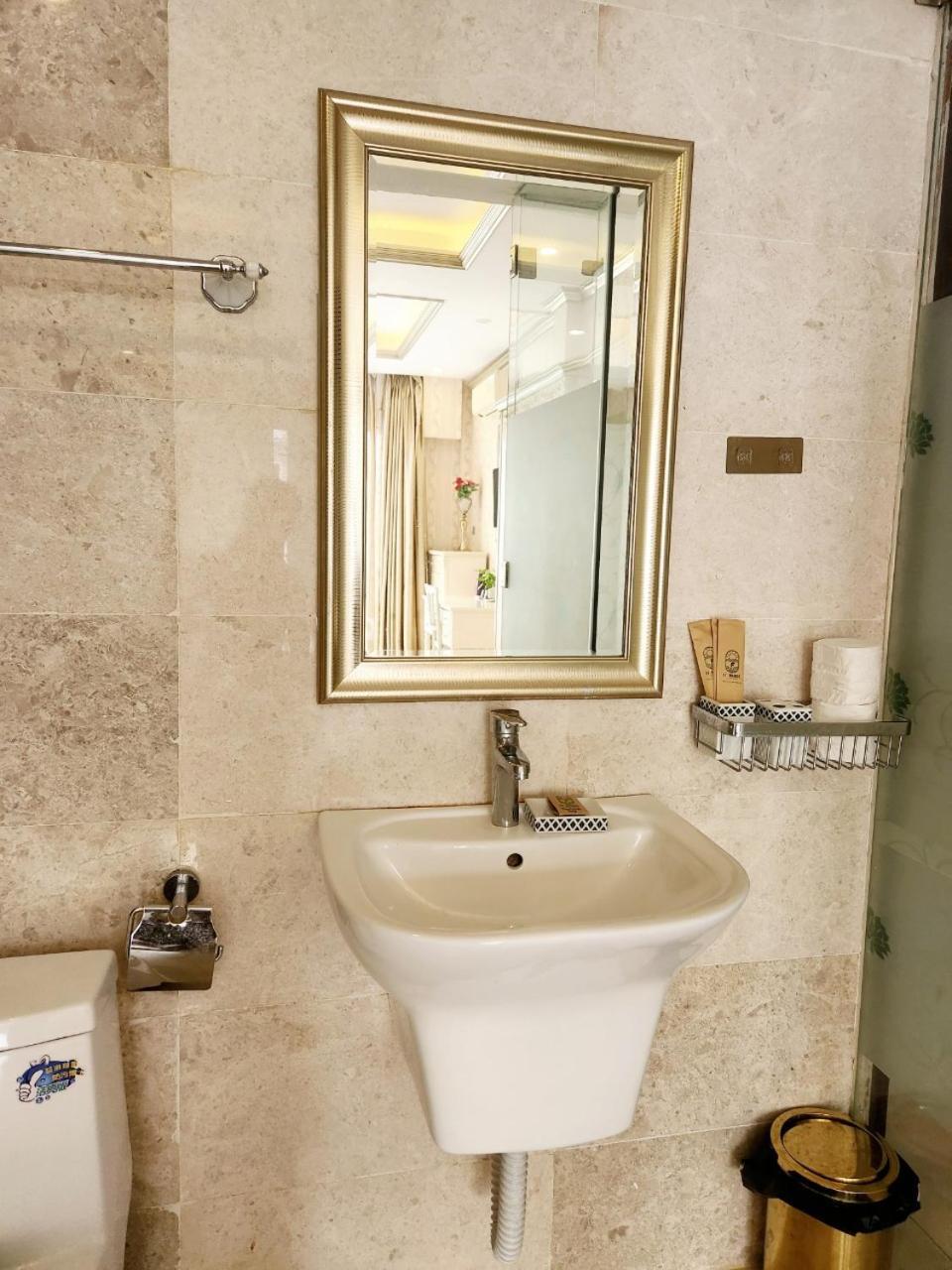 F F House Homestay Πόλη Χο Τσι Μινχ Εξωτερικό φωτογραφία